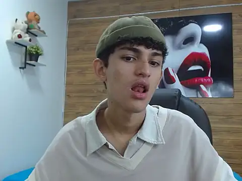 Michaelkoiv online show from December 5, 12:34 pm