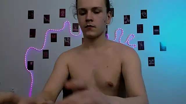 leo void online show from February 28, 8:08 pm