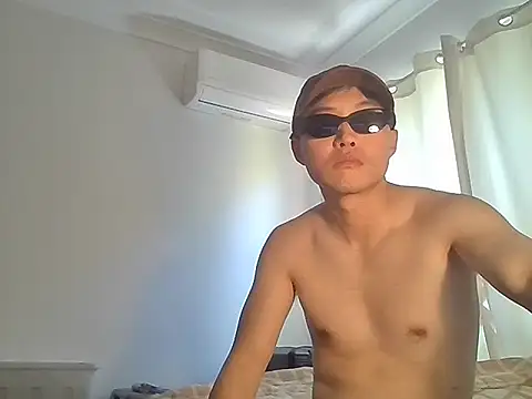 baanaanaa12345 online show from January 14, 5:56 am