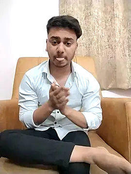 samnick4321 online show from February 13, 7:30 pm