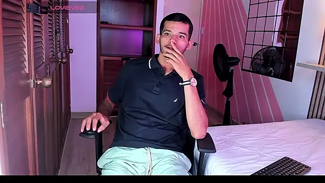 dear lover1 online show from December 4, 11:39 am