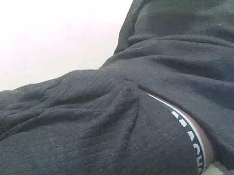 kalalund-up online show from December 4, 5:42 pm