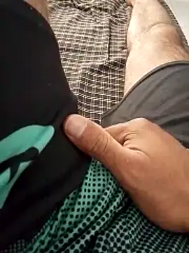 souseu83 online show from April 13, 1:45 pm