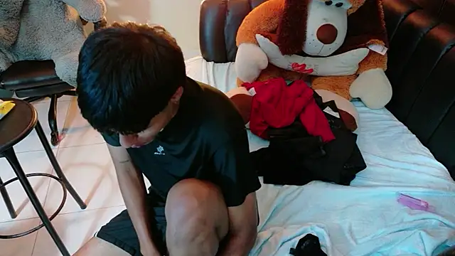 StormLuxX online show from March 18, 7:17 pm