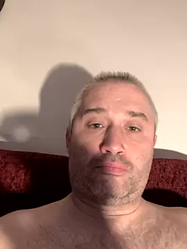 Olomoucak1982 online show from March 30, 4:41 pm