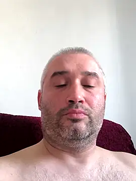 Olomoucak1982 online show from March 19, 3:26 pm