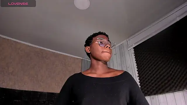 teylor lovee online show from February 14, 9:10 pm