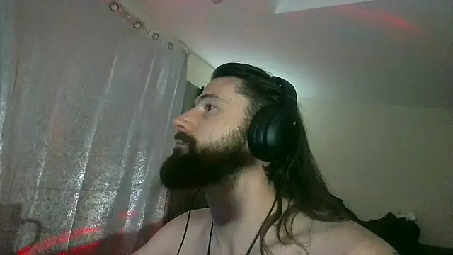 slavinicum online show from December 3, 10:05 pm