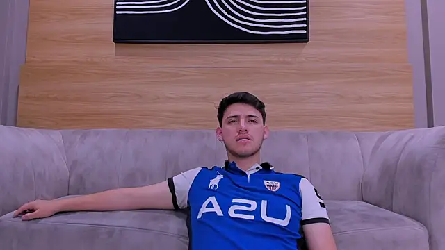 big  friends online show from January 15, 6:54 pm