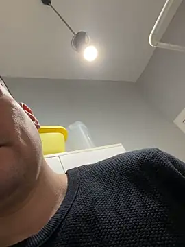 CharlyAlfa22 online show from February 18, 5:10 pm