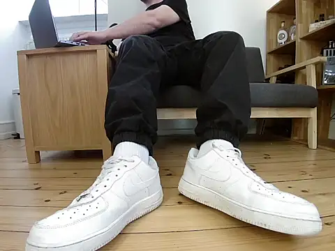 jonas camboy online show from April 22, 4:12 pm