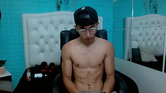 jeremy job online show from March 21, 11:25 am