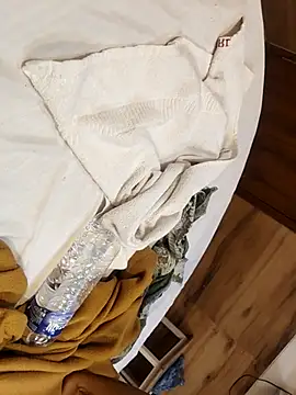 dirtycouplesh online show from June 25, 7:24 am