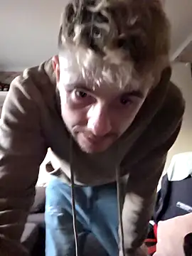 Dejvvvv95 online show from March 3, 5:09 pm