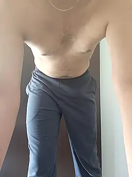 Snapshot of rahuloves chatting on March 2, 9:16 am rahuloves online show from March 2, 9:16 am