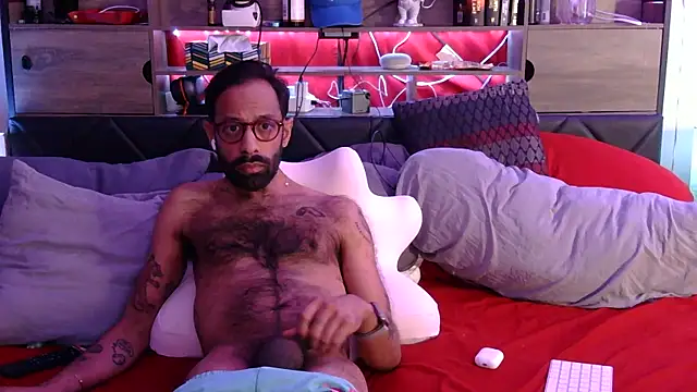 LilBrownPKB online show from December 21, 1:41 pm