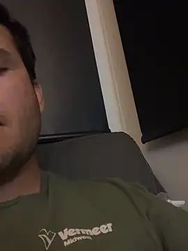 itzdaddy14 online show from June 17, 4:47 am