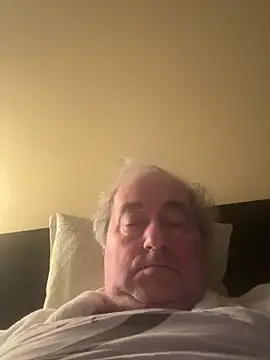 csikar online show from February 3, 6:40 am