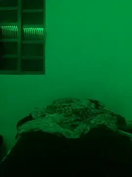 FernandesSsii online show from April 21, 8:59 pm