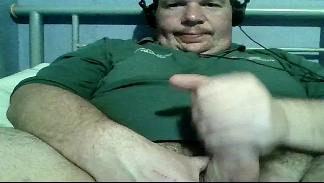 mrhardcock12 online show from February 18, 10:29 pm