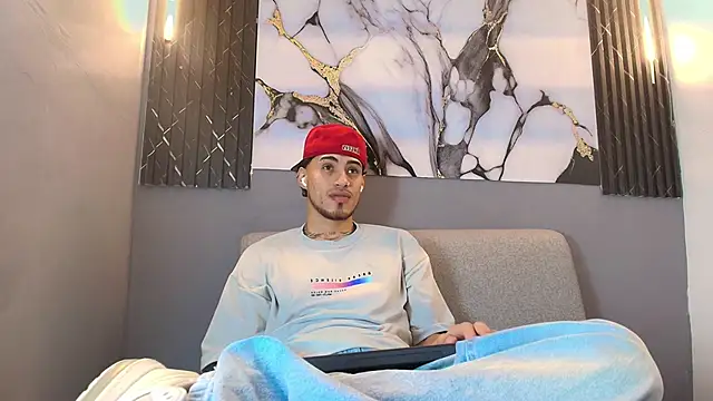 DAVIN 01 online show from December 15, 12:13 pm