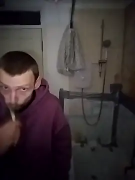 CrookedBunk3527 online show from December 15, 9:45 pm