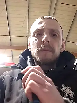 CrookedBunk3527 online show from March 3, 6:54 am