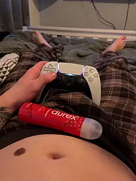 harrygeorge18 online show from February 11, 4:45 pm