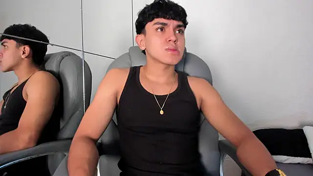  TaylorBlack online show from March 10, 11:49 am