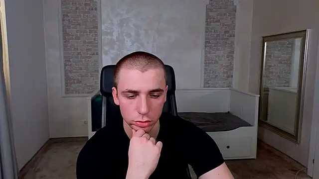 KellenWest online show from April 11, 7:45 am