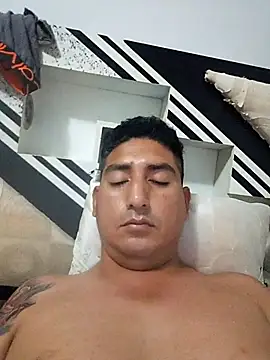 Yrresistible666 online show from February 3, 6:22 am