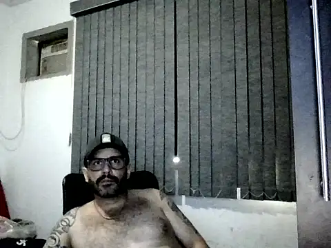 hairybeartopdominant online show from December 19, 1:08 pm