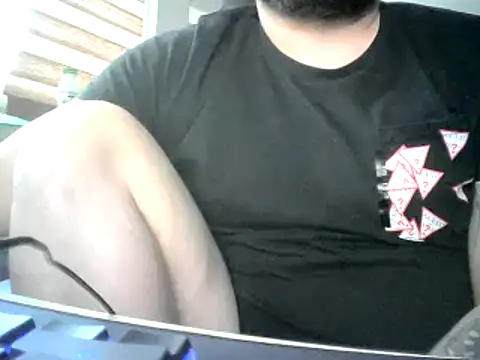 szalonywacek1 online show from December 20, 8:43 am