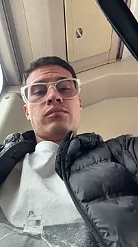 Latin Paisa Boy online show from February 14, 1:06 pm