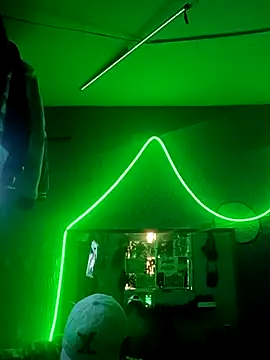 RealEl23 online show from March 2, 11:45 pm