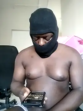 Bra-G online show from April 5, 6:21 am