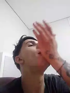 Fefe2805 online show from March 8, 10:47 pm