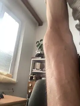 slabyhrac online show from January 13, 12:20 pm