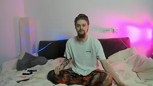 Lev Miller online show from February 10, 3:33 am