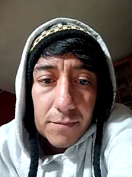 Hxzelmxnix online show from March 6, 5:15 am