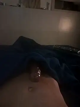 choocoolate online show from March 25, 4:05 am