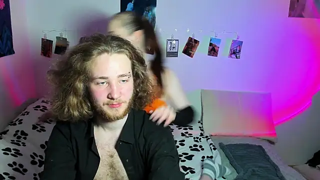 swiity room  online show from January 10, 3:38 pm