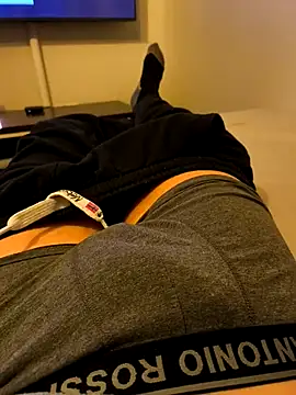 alexi1015 online show from February 13, 9:42 pm