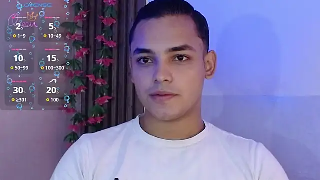 studentdeivy  online show from February 27, 12:45 am