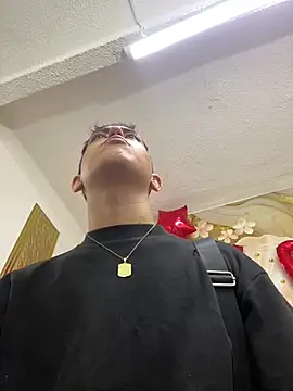 Iamcami  online show from February 16, 7:23 pm