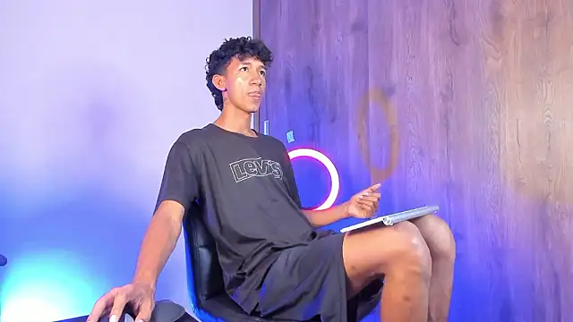 neitan miller  online show from February 28, 9:41 am