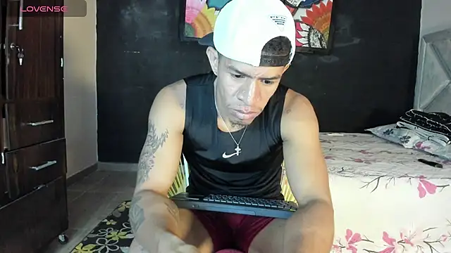 antonio aguilarx online show from July 4, 1:14 pm