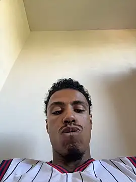 LorenzoBlack27 online show from April 6, 1:56 pm