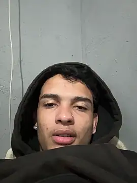 Bielllll07020 online show from April 26, 1:19 pm