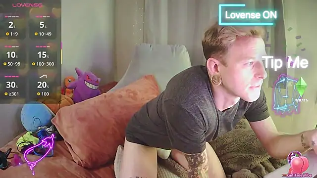 MickeyMoans444 online show from January 19, 5:43 am